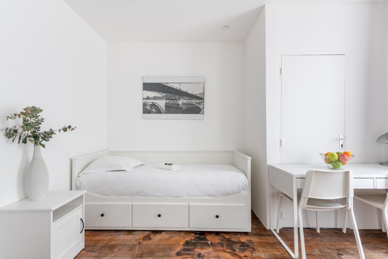 Appartement Magenta Quest ปารีส ภายนอก รูปภาพ